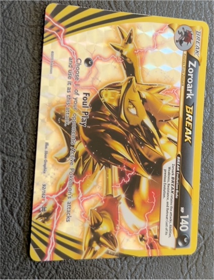 2015 Pokémon XY BREAKthrough #92 Zoroark BREAK — front