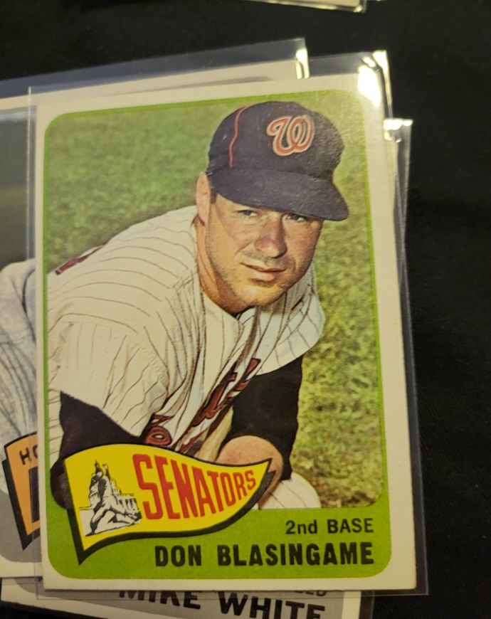 1965 Topps #21 Don Blasingame — front