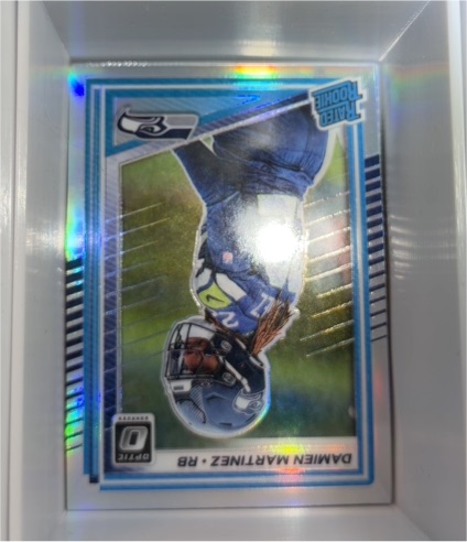2025 Donruss Optic #298 Damien Martinez — front