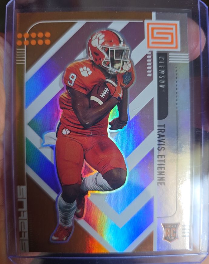2021 Panini Chronicles Status Draft Picks #168 Travis Etienne — front