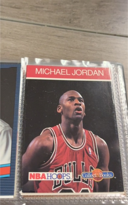 1990 NBA Hoops Collect-A-Books #Michael Jordan — front