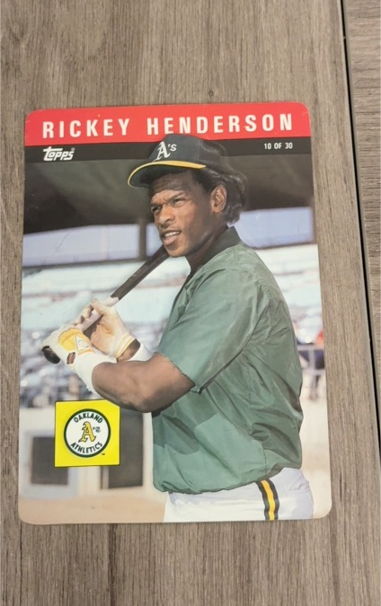 1985 Topps 3-D Baseball Stars #10 Rickey Henderson — front