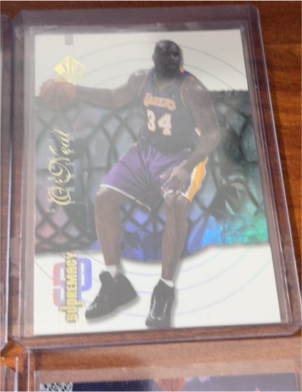 2000-01 Upper Deck SP Authentic Supremacy #S1 Shaquille O'Neal — front