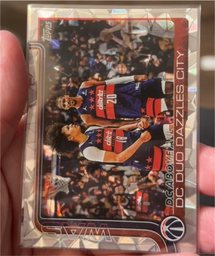 2025-26 Topps #285 DC Above All: DC Duo Dazzles City — front