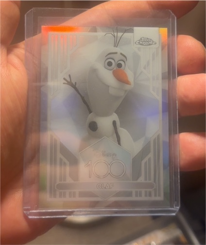 2023 Topps Chrome Disney 100 #74 Olaf — front