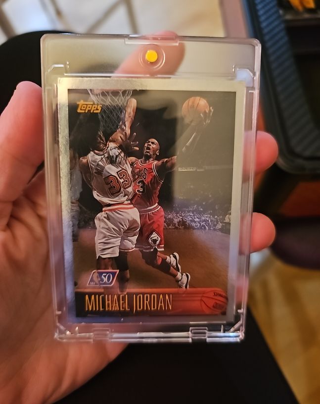 1996-97 Topps #139 Michael Jordan — front