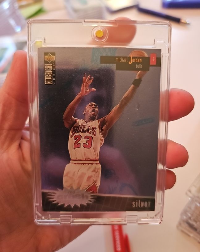 1996 Upper Deck Collector's Choice #R30 Michael Jordan — front