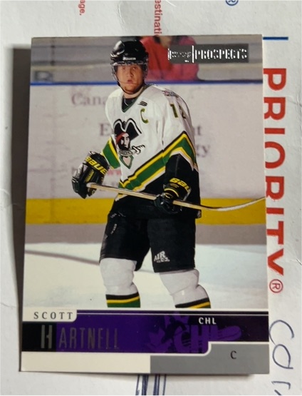 1999-00 Upper Deck Prospects #28 Scott Hartnell — front