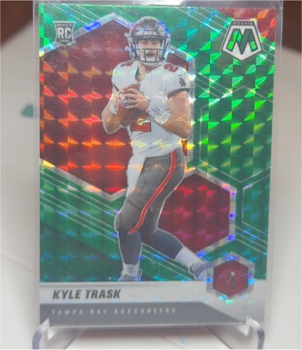 2021 Panini Mosaic #309 Kyle Trask Green Mosaic Prizm Rookie — front