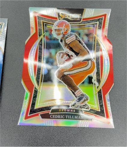 2024 Panini Select Concourse Silver Prizm Die-Cut #17 Cedric Tillman — front