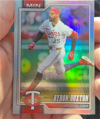 2026 Topps #255 Byron Buxton — front