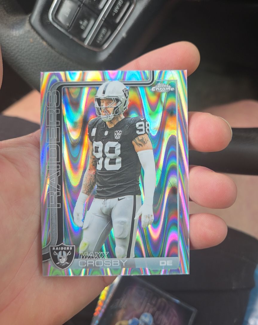 2025 Topps Chrome #180 Maxx Crosby — front