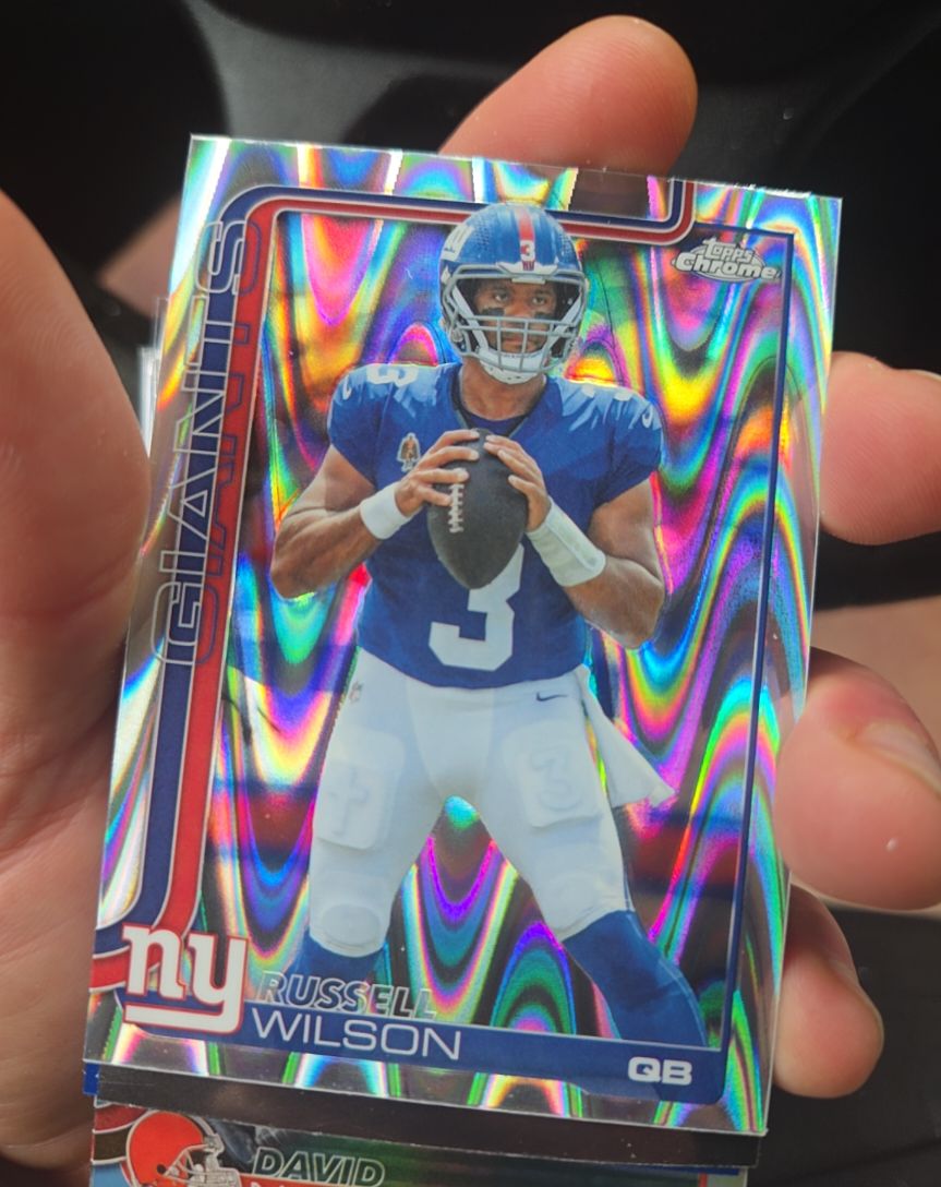 2025 Topps Chrome #229 Russell Wilson — front