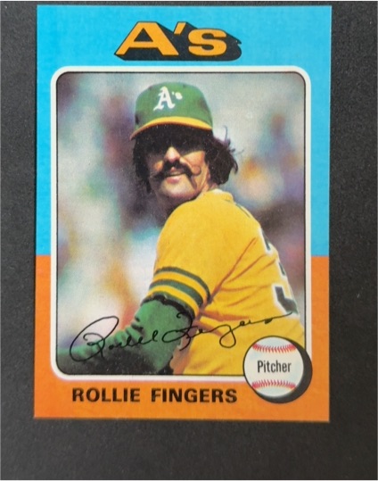 1975 Topps #21 Rollie Fingers — front