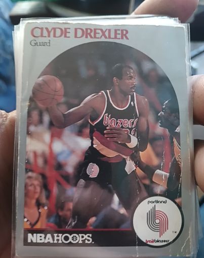 1990 NBA Hoops #245 Clyde Drexler — front