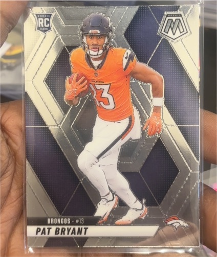 2025 Panini Mosaic #379 Pat Bryant — front