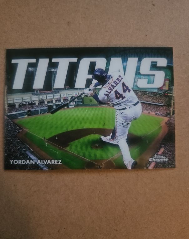 2023 Topps Chrome #CT-9 Yordan Alvarez Titans Insert — front