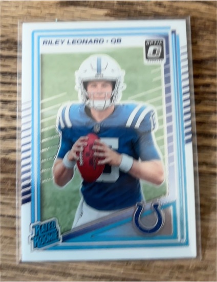 2025 Panini Donruss Optic #255 Riley Leonard — front