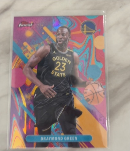 2025-26 Topps Finest #76 Draymond Green Oil Spill Refractor — front