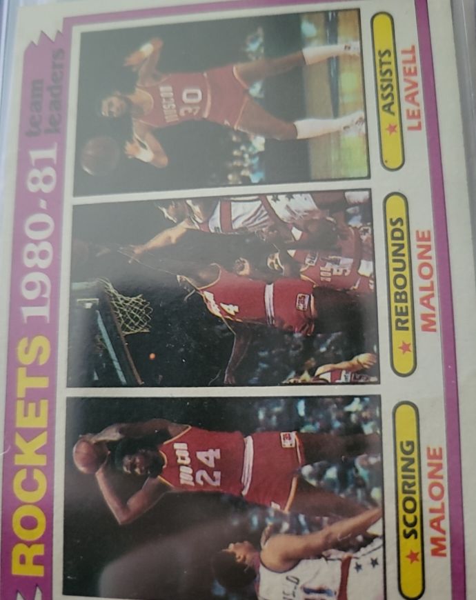 1981-82 Topps #52 Houston Rockets Team Leaders Moses Malone / Allen Leavell — front