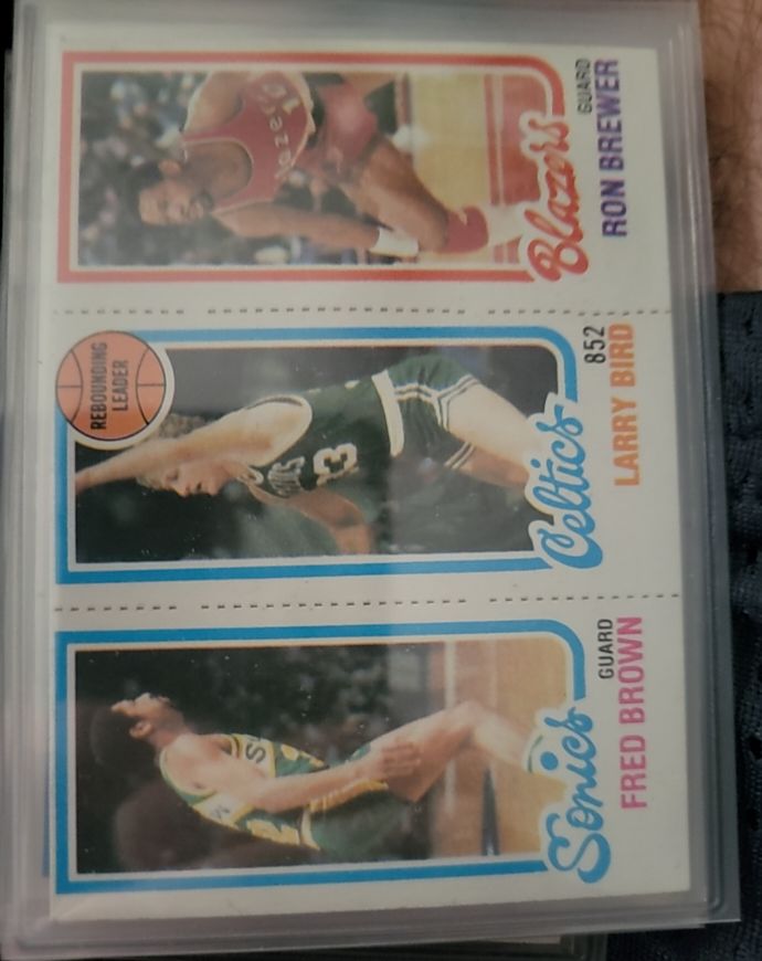 1980-81 Topps #198-31-228 Larry Bird, Fred Brown, Ron Brewer — front