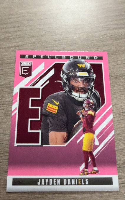 2025 Panini Donruss Elite Spellbound #12 Jayden Daniels — front