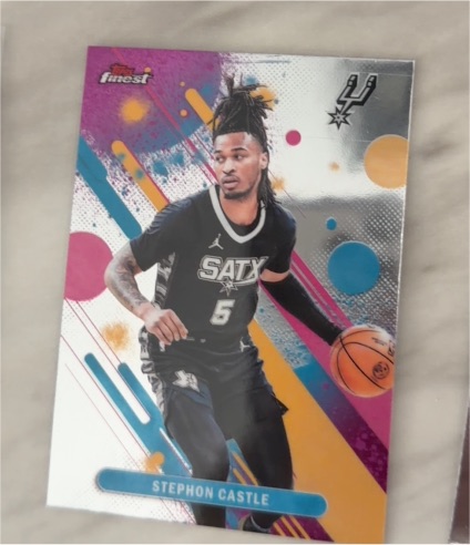 2025-26 Topps Finest #100 Stephon Castle — front