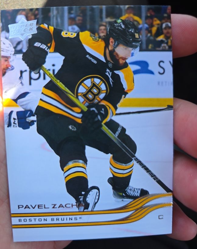 2025-26 Upper Deck Series 2 #258 Pavel Zacha — front