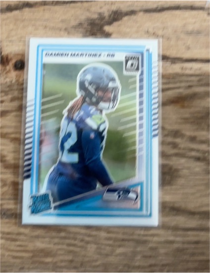 2025 Donruss Optic #298 Damien Martinez — front