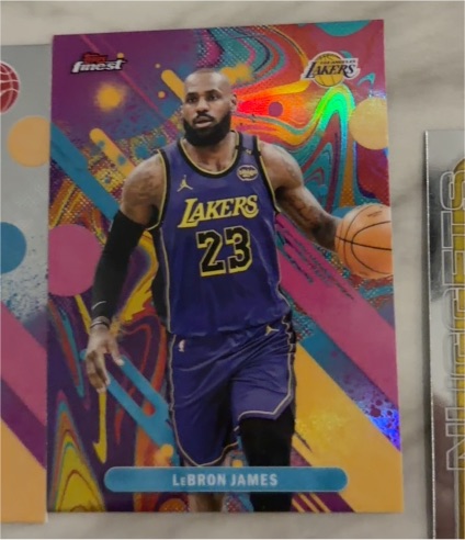 2025 Topps Finest #79 LeBron James — front