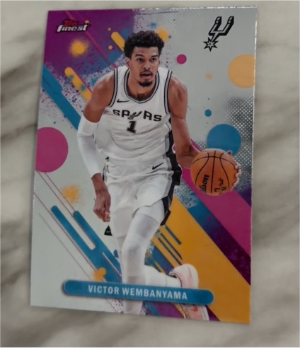 2025-26 Topps Finest #98 Victor Wembanyama — front