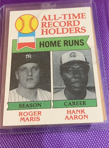 1979 Topps #413 All-Time Record Holders Roger Maris & Hank Aaron — front