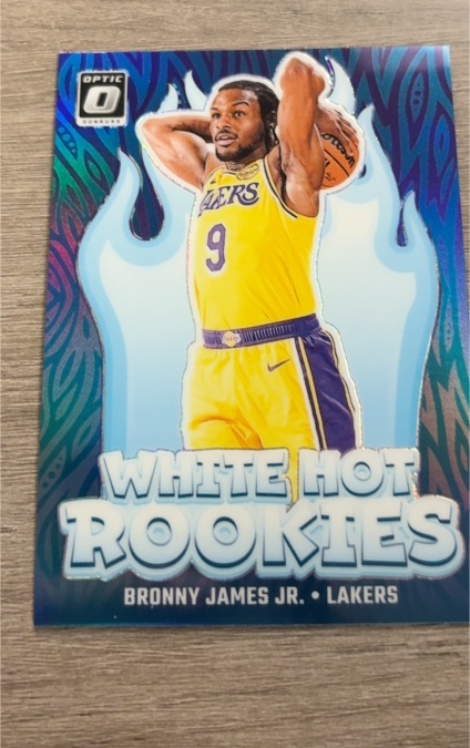 2024-25 Panini Donruss Optic #15 Bronny James Jr. White Hot Rookies Purple Prizm — front