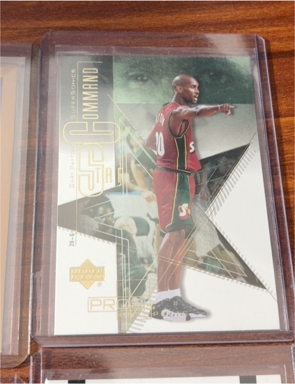 2000-01 Upper Deck Pros & Prospects Star Command #SC12 Gary Payton — front