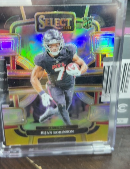 2023 Panini Select Concourse #4 Bijan Robinson — front