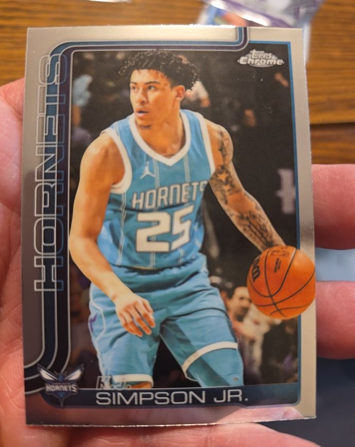 2025-26 Topps Chrome #45 K.J. Simpson Jr. — front