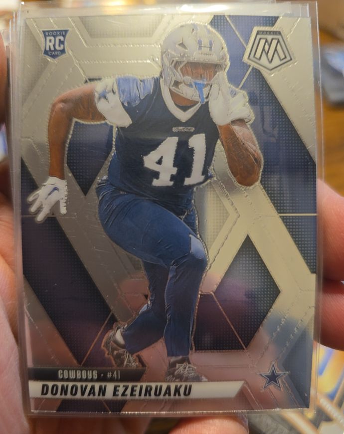2025 Panini Mosaic #337 Donovan Ezeiruaku — front