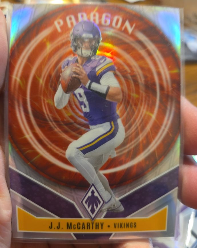 2025 Panini Phoenix #8 J.J. McCarthy — front