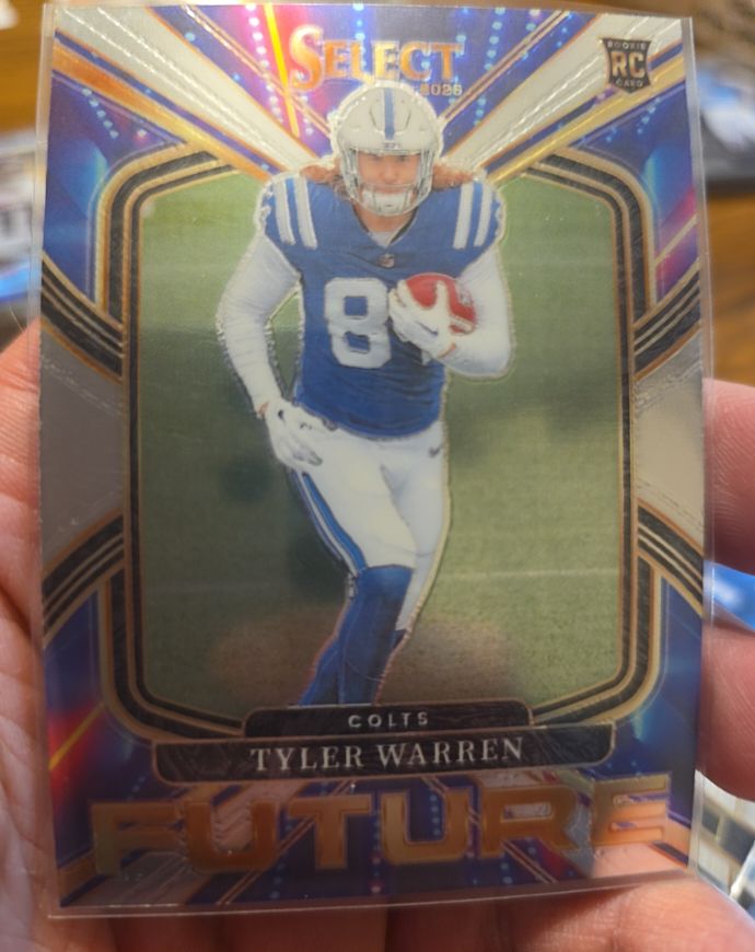 2025 Panini Select #9 Tyler Warren — front