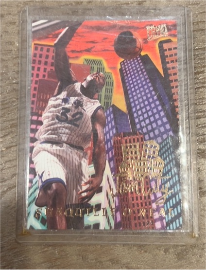 1994-95 Fleer Ultra #8 Shaquille O'Neal Jam City — front