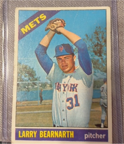 1966 Topps #464 Larry Bearnarth — front