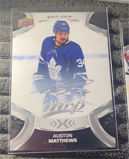 2021-22 Upper Deck MVP #215 Auston Matthews — front