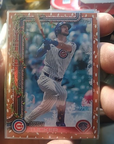 2025 Topps Holiday #H26 Kyle Tucker — front