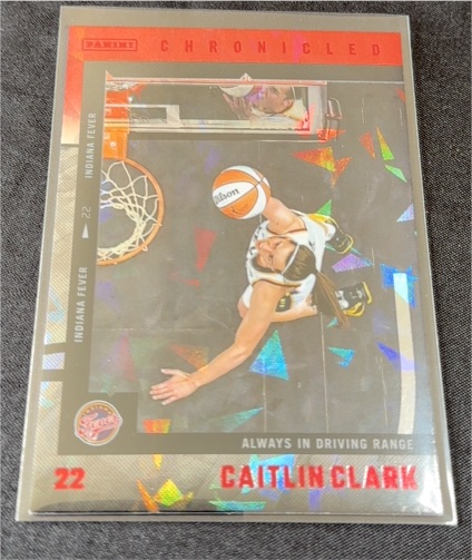 2025 Panini Chronicled #32 Caitlin Clark — front