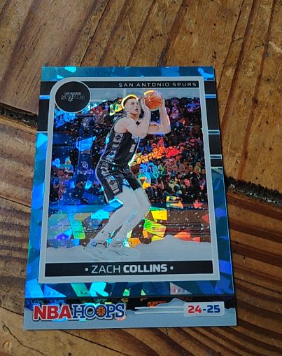 2024-25 Panini NBA Hoops #24-25 Zach Collins — front