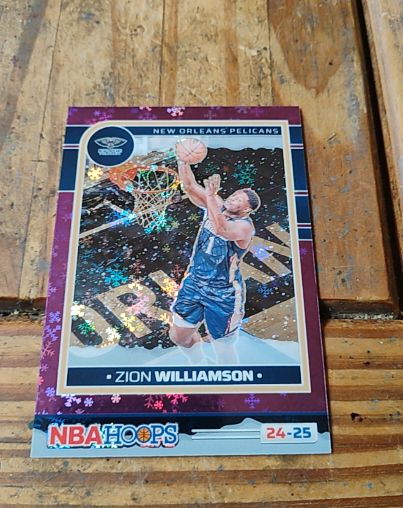 2024-25 Panini NBA Hoops #34 Zion Williamson — front