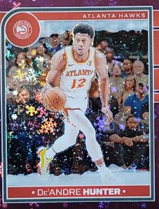 2019-20 Panini NBA Hoops Premium Stock #202 De'Andre Hunter — front