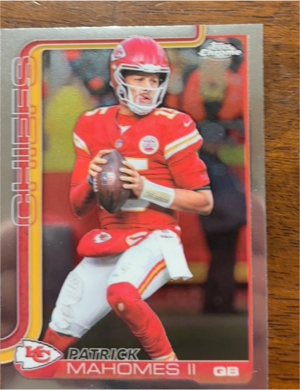 2025 Topps Chrome #148 Patrick Mahomes II — front