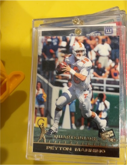 1998 Press Pass #50 Peyton Manning — front