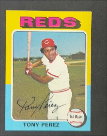 1975 Topps #560 Tony Perez — front